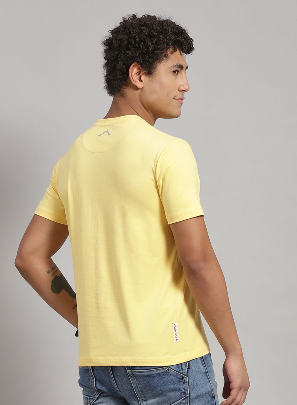 Rock.it Men Yellow Solid T-Shirt 2 Pc