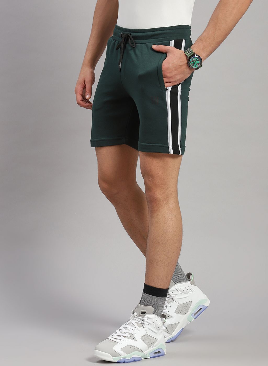 Rock.it Men Green Solid Smart Fit Short