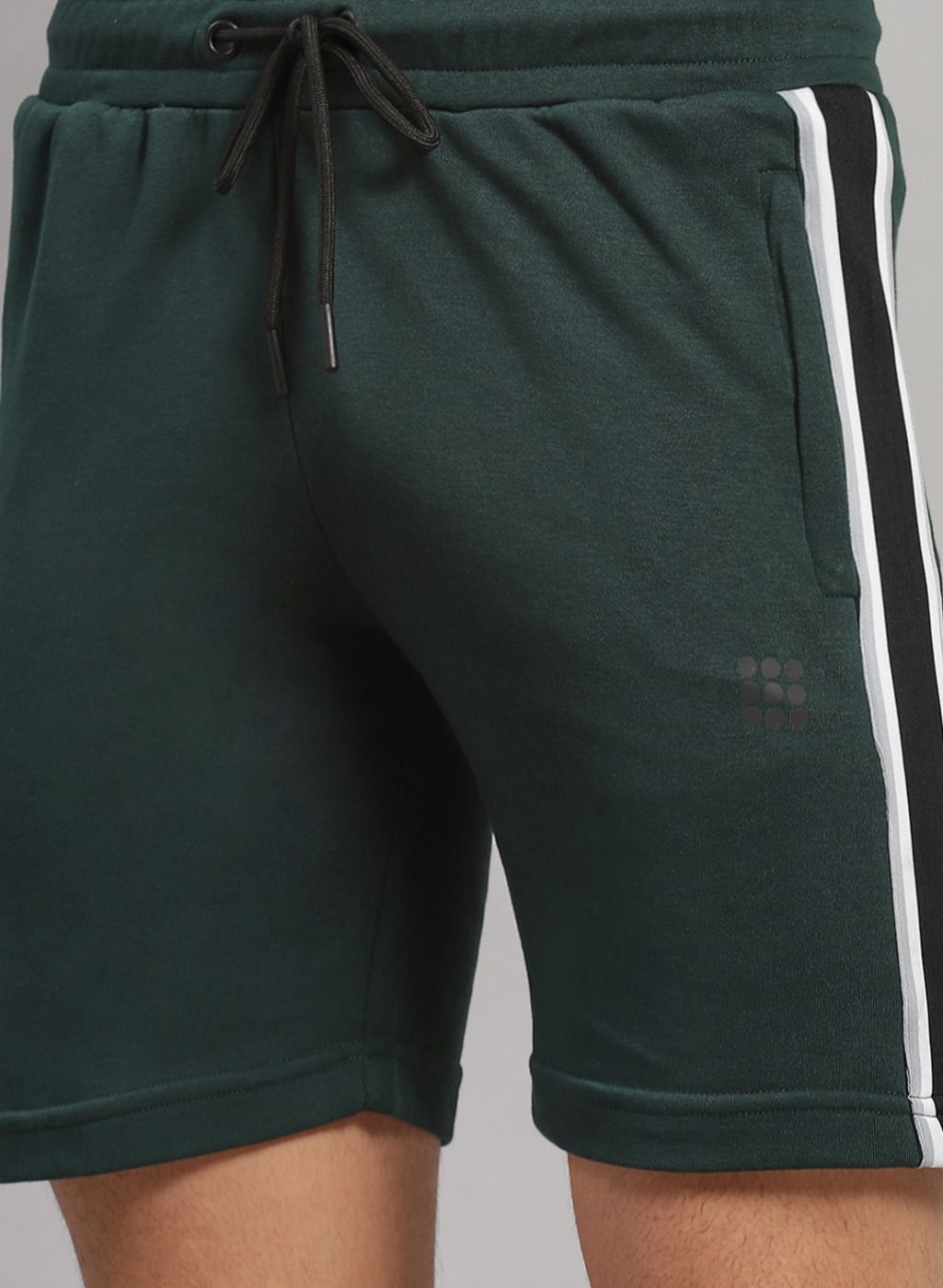 Rock.it Men Green Solid Smart Fit Short