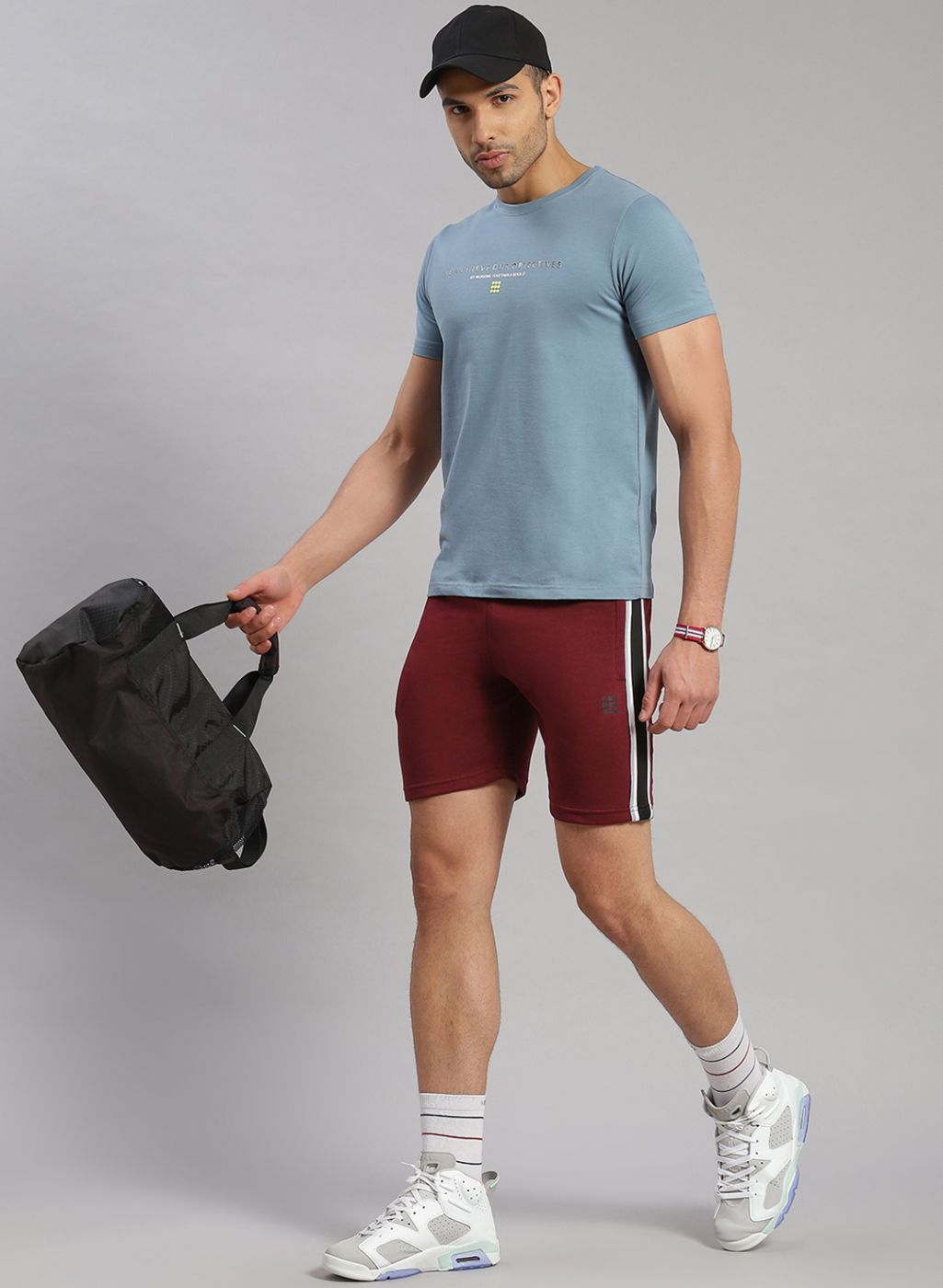 Rock.it Men Maroon Solid Short