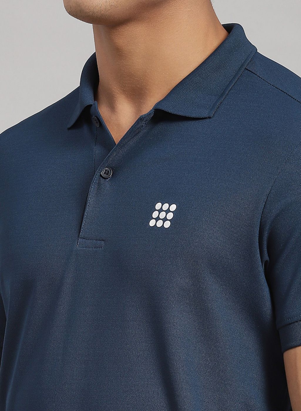 Rock.it Men Blue Solid T-Shirt