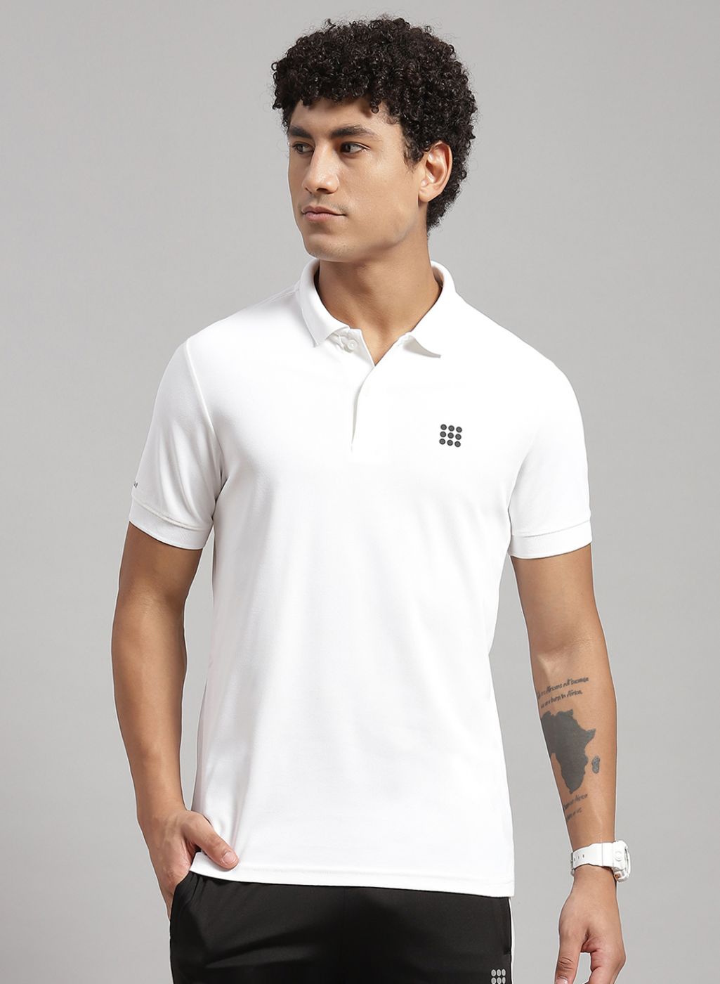 Rock.it Men White Solid T-Shirt