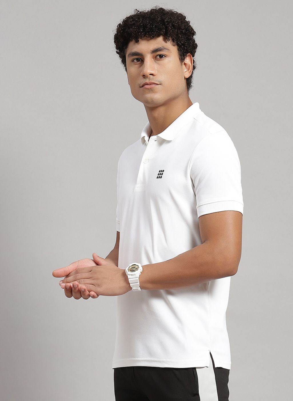 Rock.it Men White Solid T-Shirt