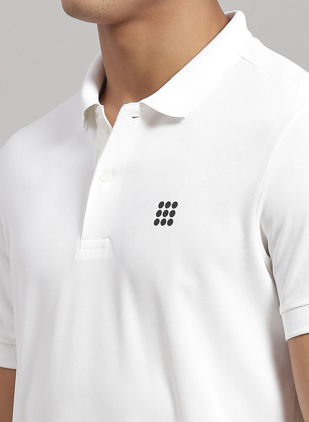 Rock.it Men White Solid T-Shirt