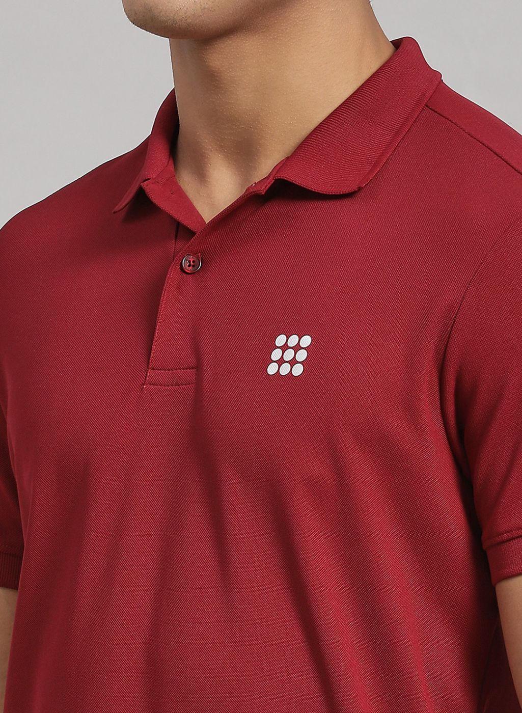 Rock.it Men Maroon Solid T-Shirt