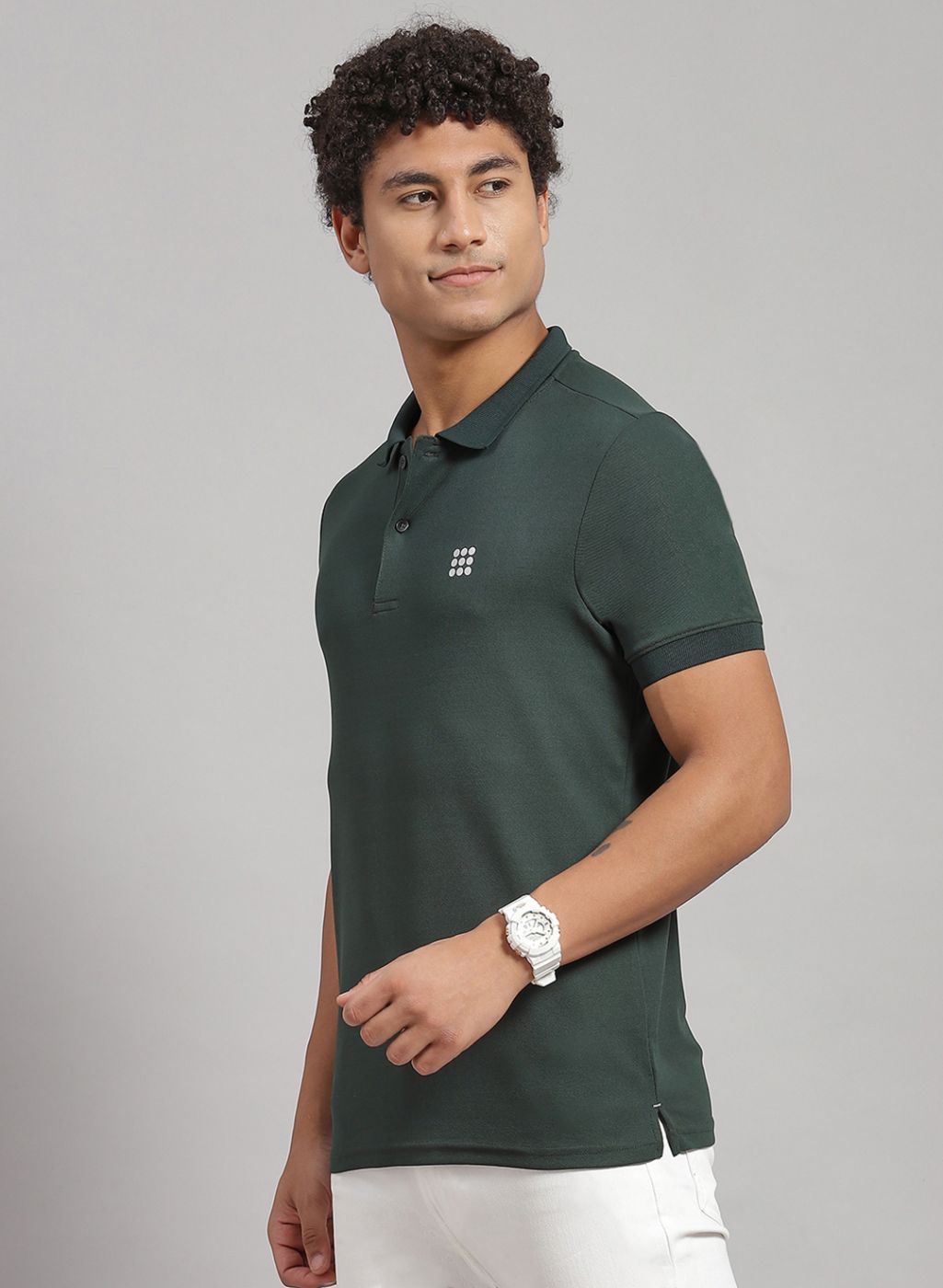 Rock.it Men Green Solid T-Shirt