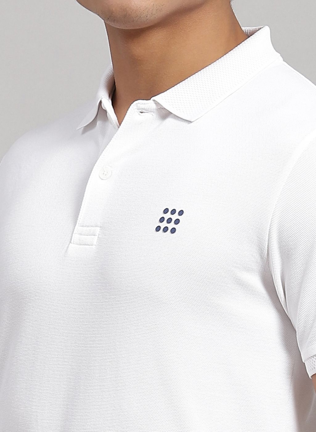 Rock.it Men White Solid T-Shirt