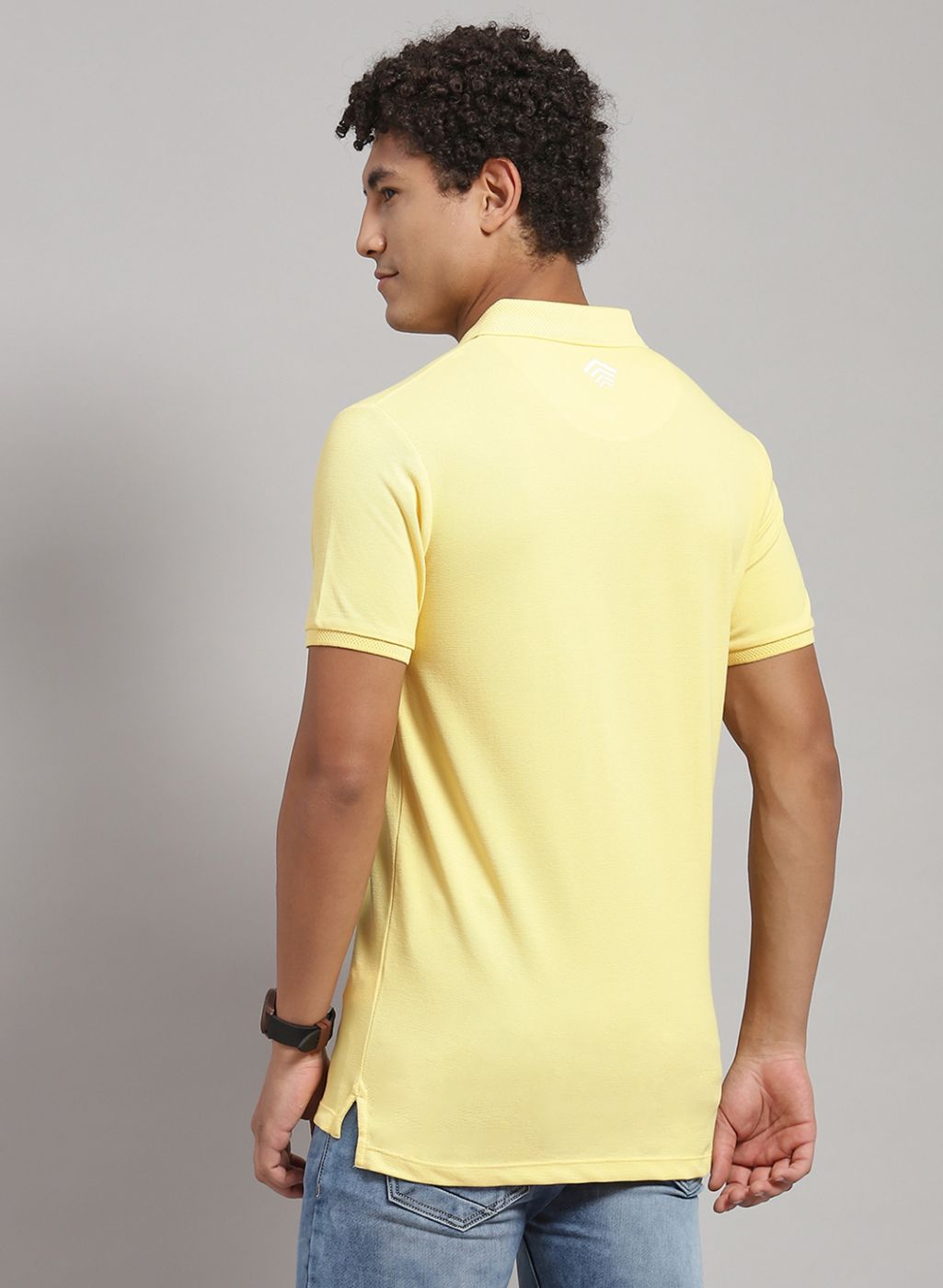 Rock.it Men Yellow Solid T-Shirt