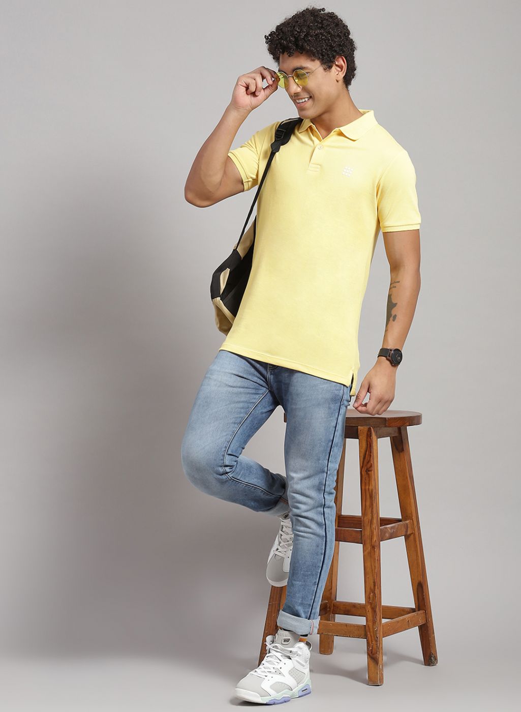 Rock.it Men Yellow Solid T-Shirt