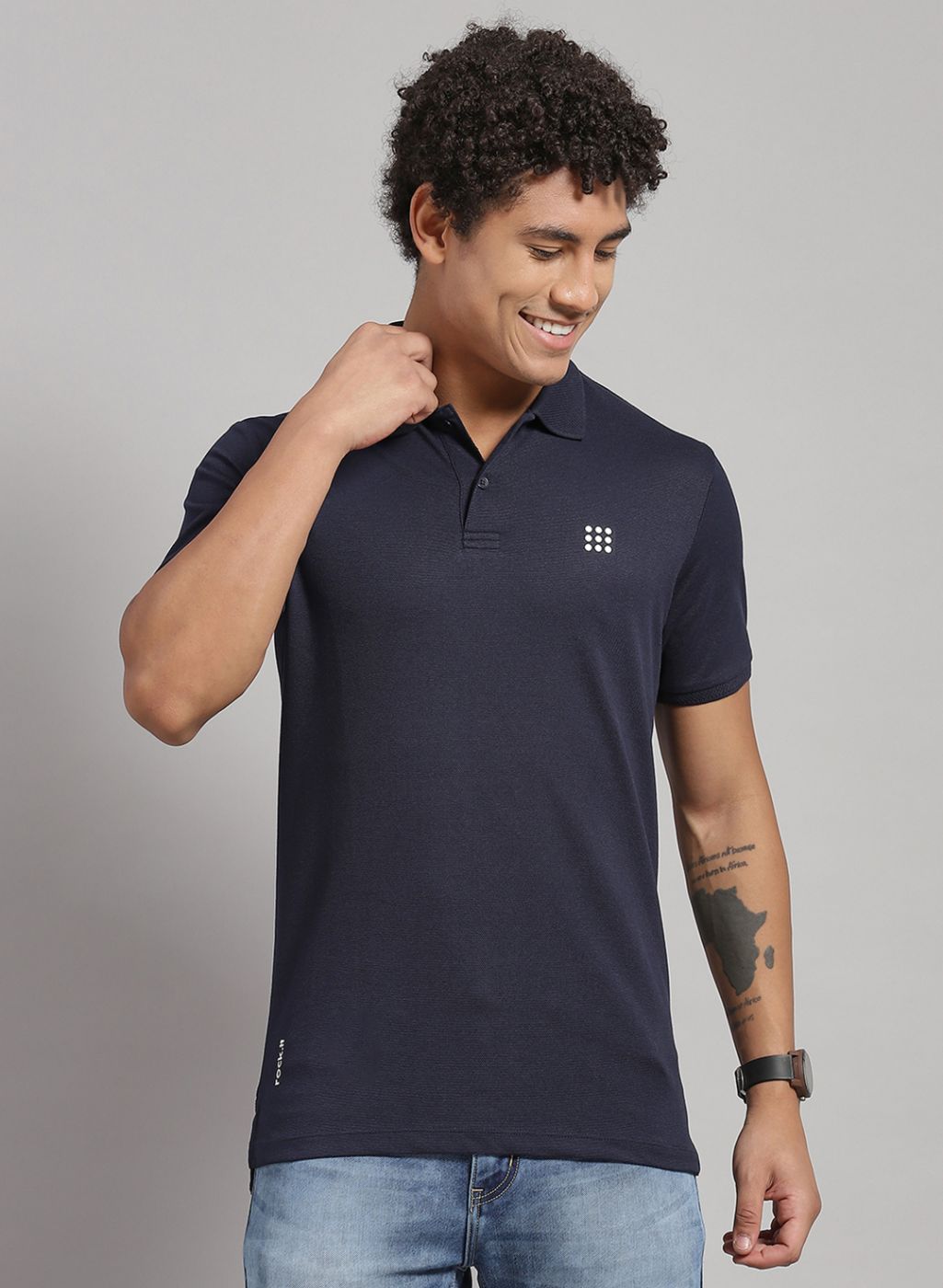 Rock.it Men Navy Blue Solid T-Shirt