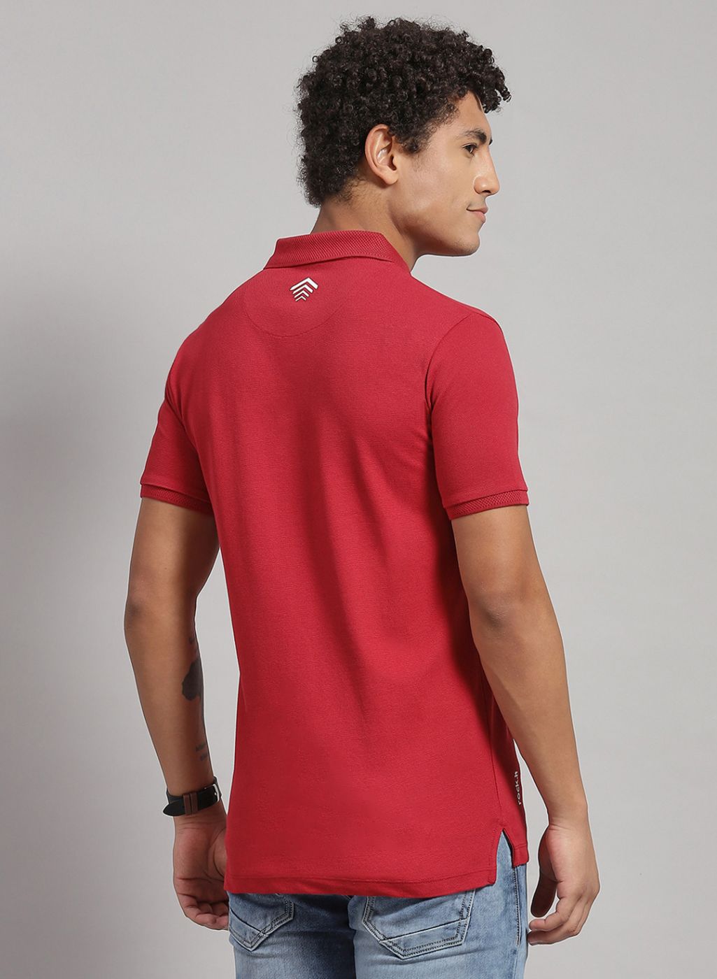 Rock.it Men Maroon Solid T-Shirt