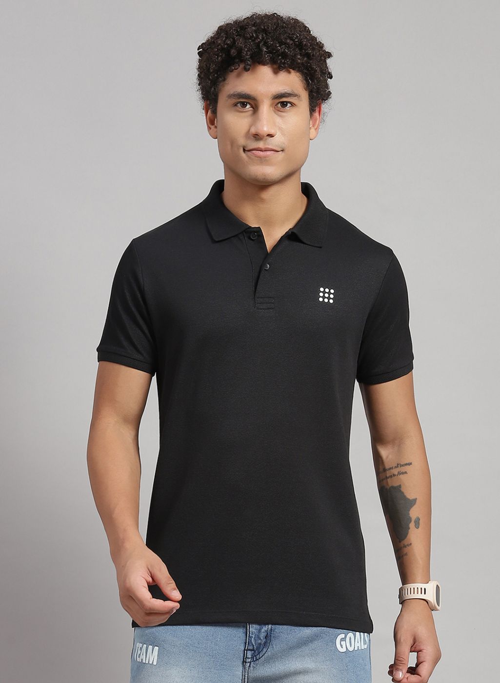 Men Black Solid T-Shirt