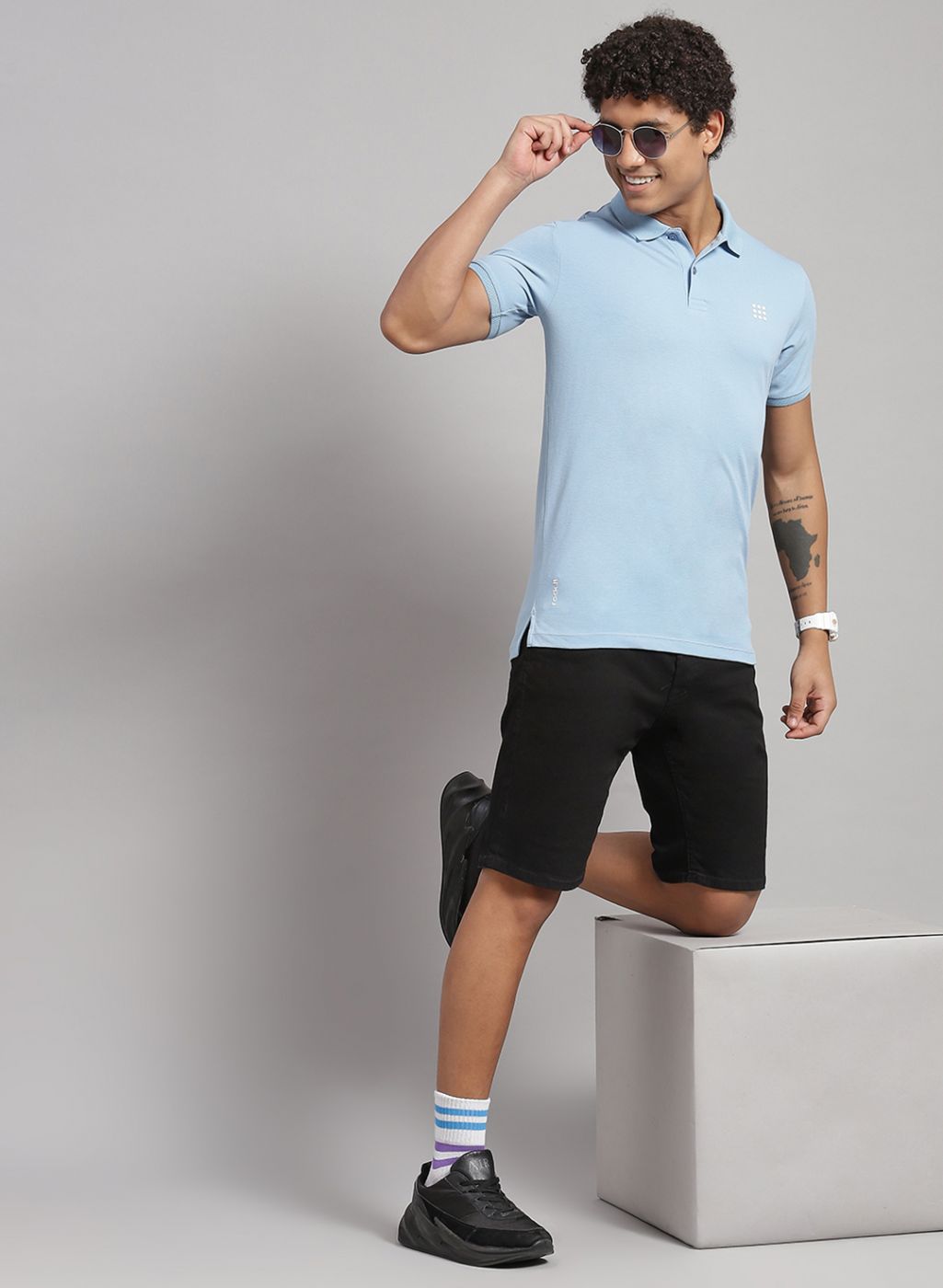 Rock.it Men Blue Solid T-Shirt