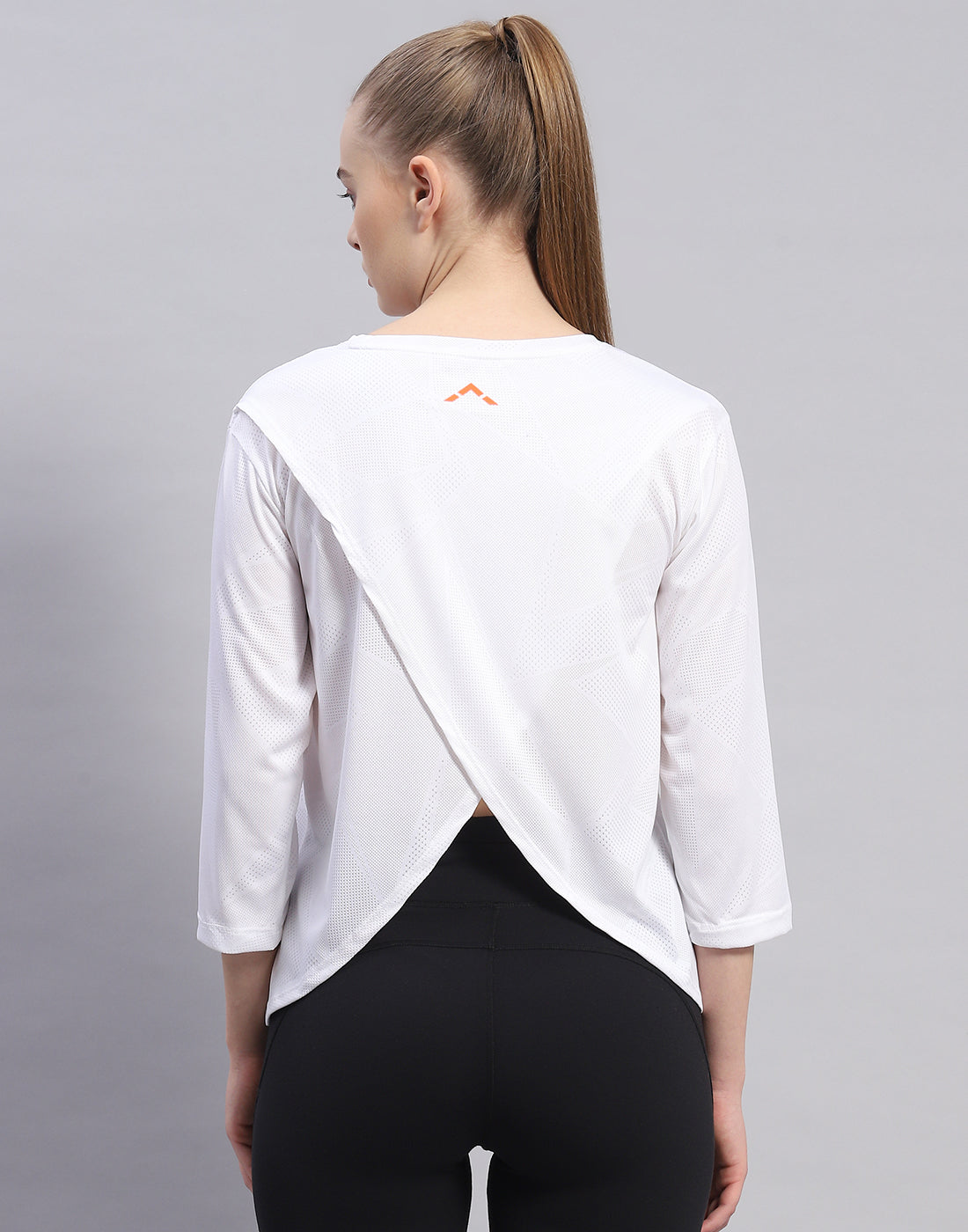 Rock.it Women White Solid Round Neck Half Sleeve Top