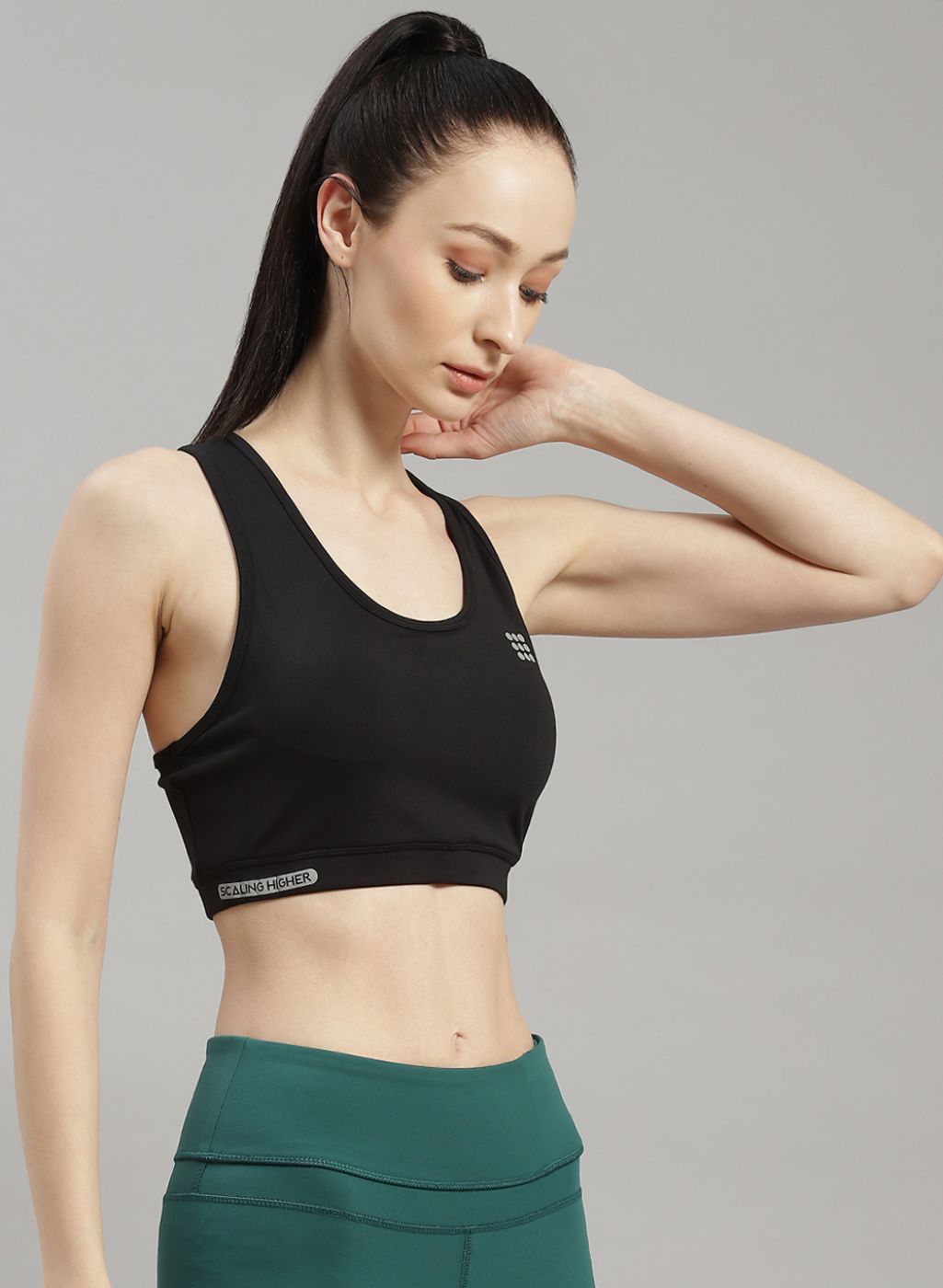 Rock.it Women Black Solid Sports Bra