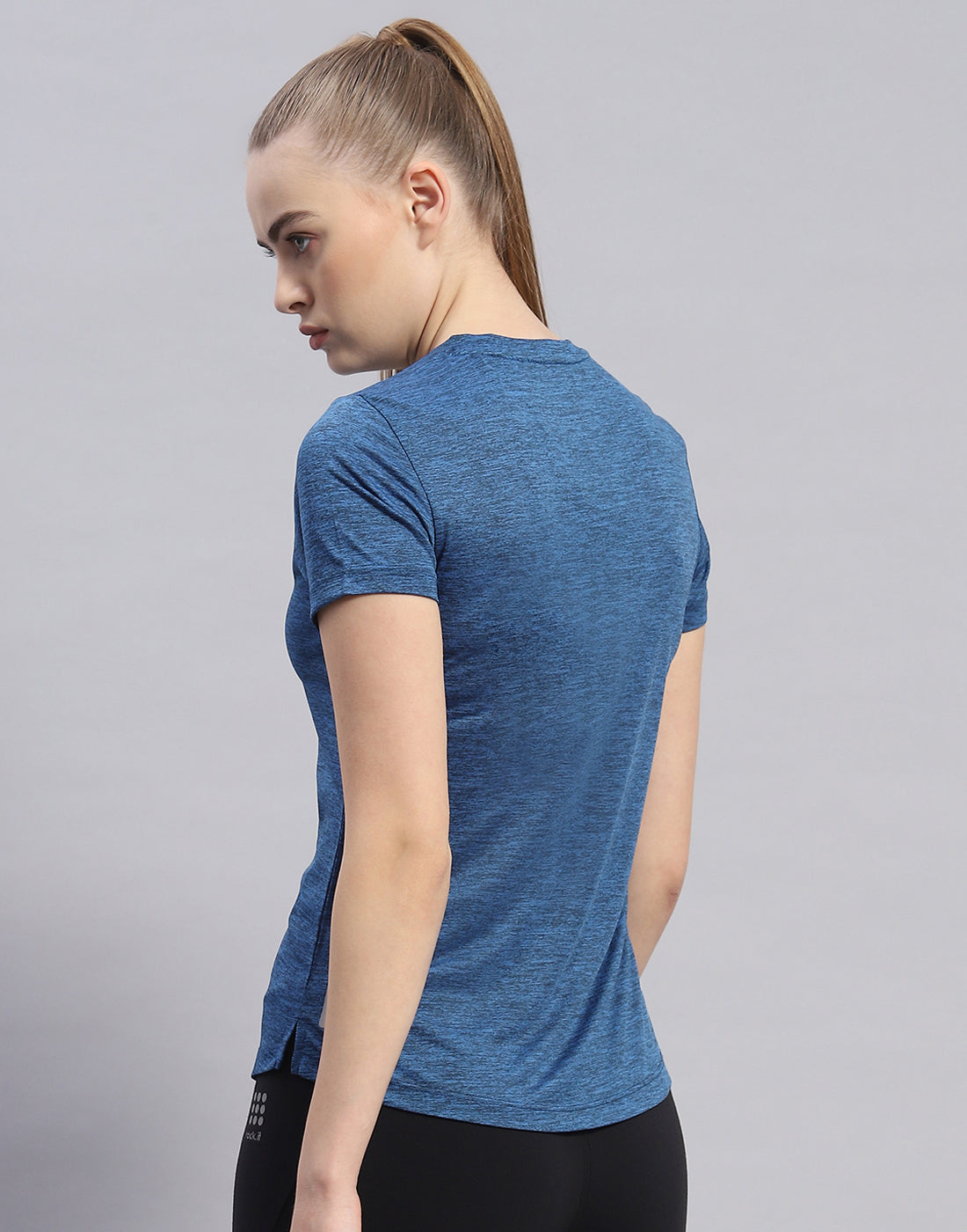 Rock.it Women Navy Blue Solid V Neck Half Sleeve Top