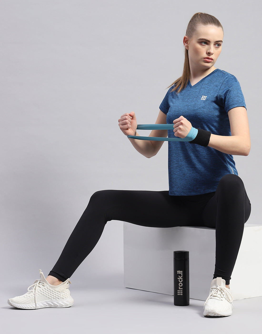 Rock.it Women Navy Blue Solid V Neck Half Sleeve Top