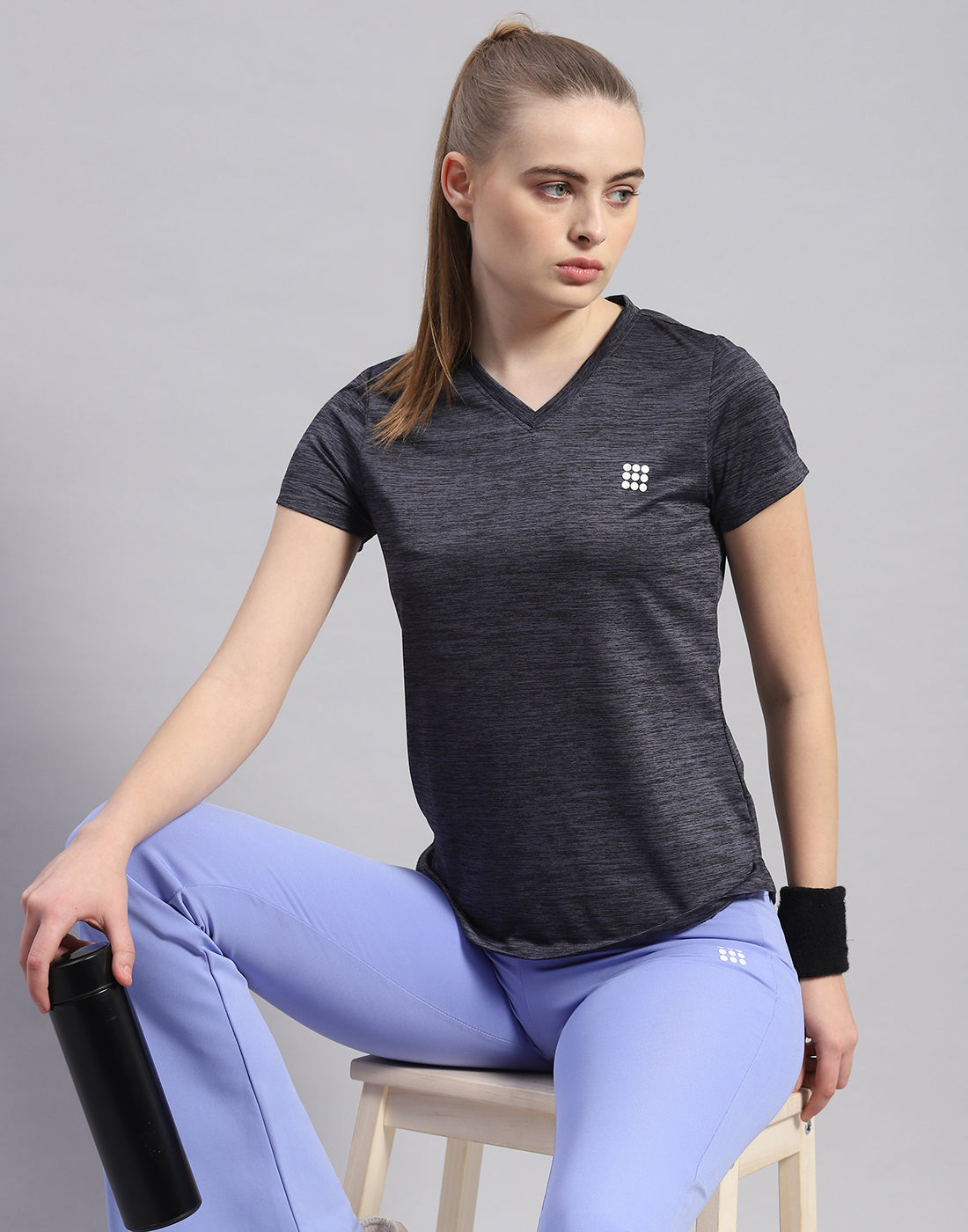 Rock.it Women Black Solid V Neck Half Sleeve Top