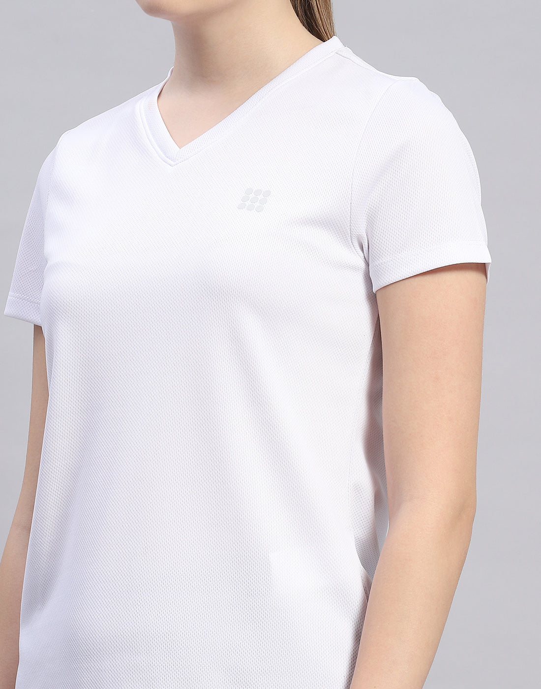 Rock.it Women White Solid V Neck Half Sleeve Top