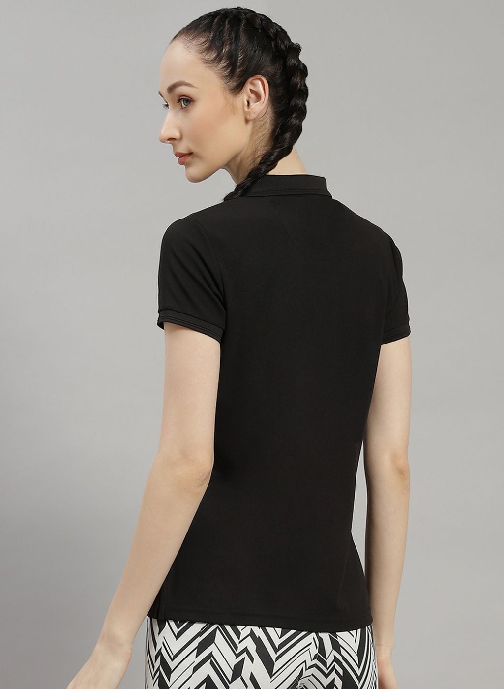 Rock.it Women Black Solid T-Shirt