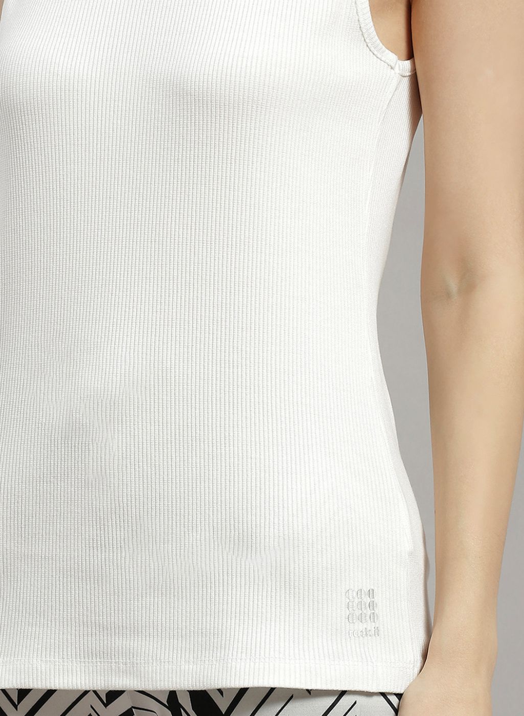 Rock.it Women White Solid Top