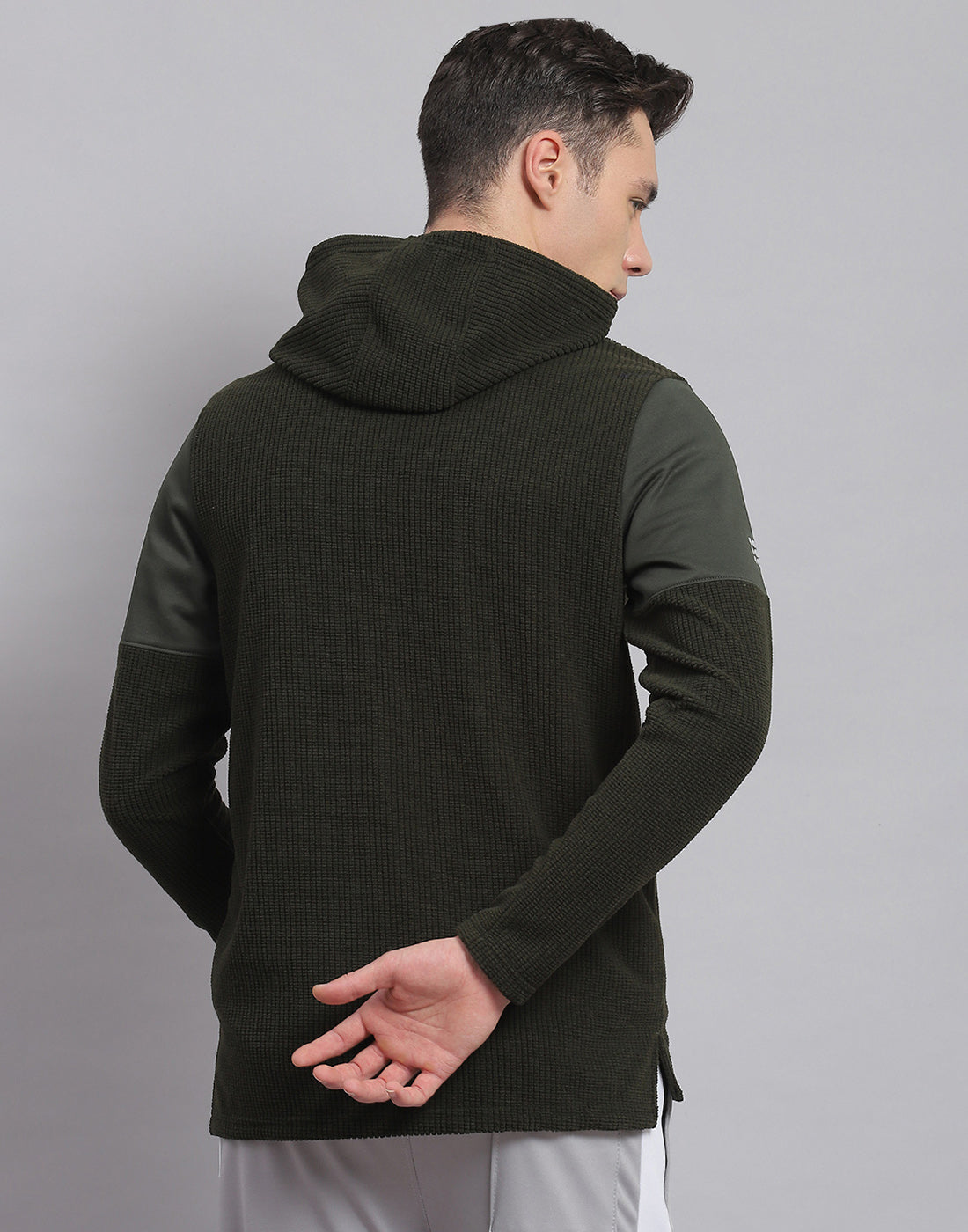 Rock.it Men Olive Solid Hooded Full Sleeve Sweatshirt