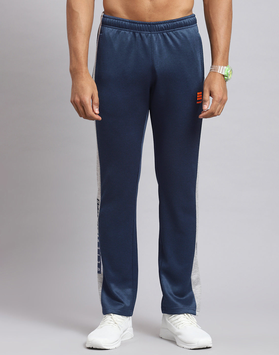 Rock.it Men Navy Blue Solid Stand Collar Full Sleeve Tracksuit