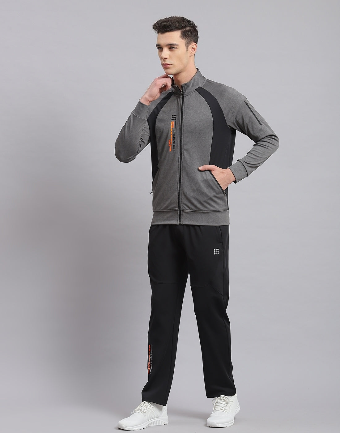 Rock.it Men Grey Solid Stand Collar Full Sleeve Tracksuit