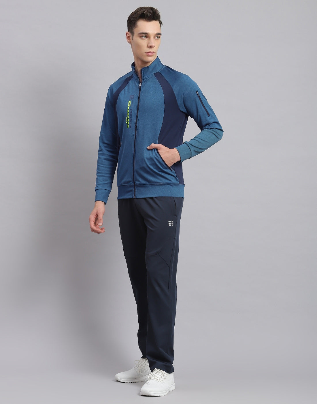 Rock.it Men Blue Solid Stand Collar Full Sleeve Tracksuit