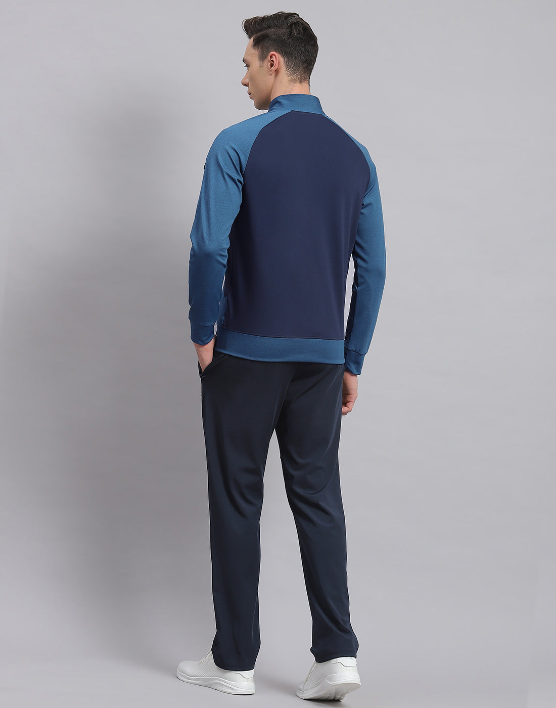 Rock.it Men Blue Solid Stand Collar Full Sleeve Tracksuit