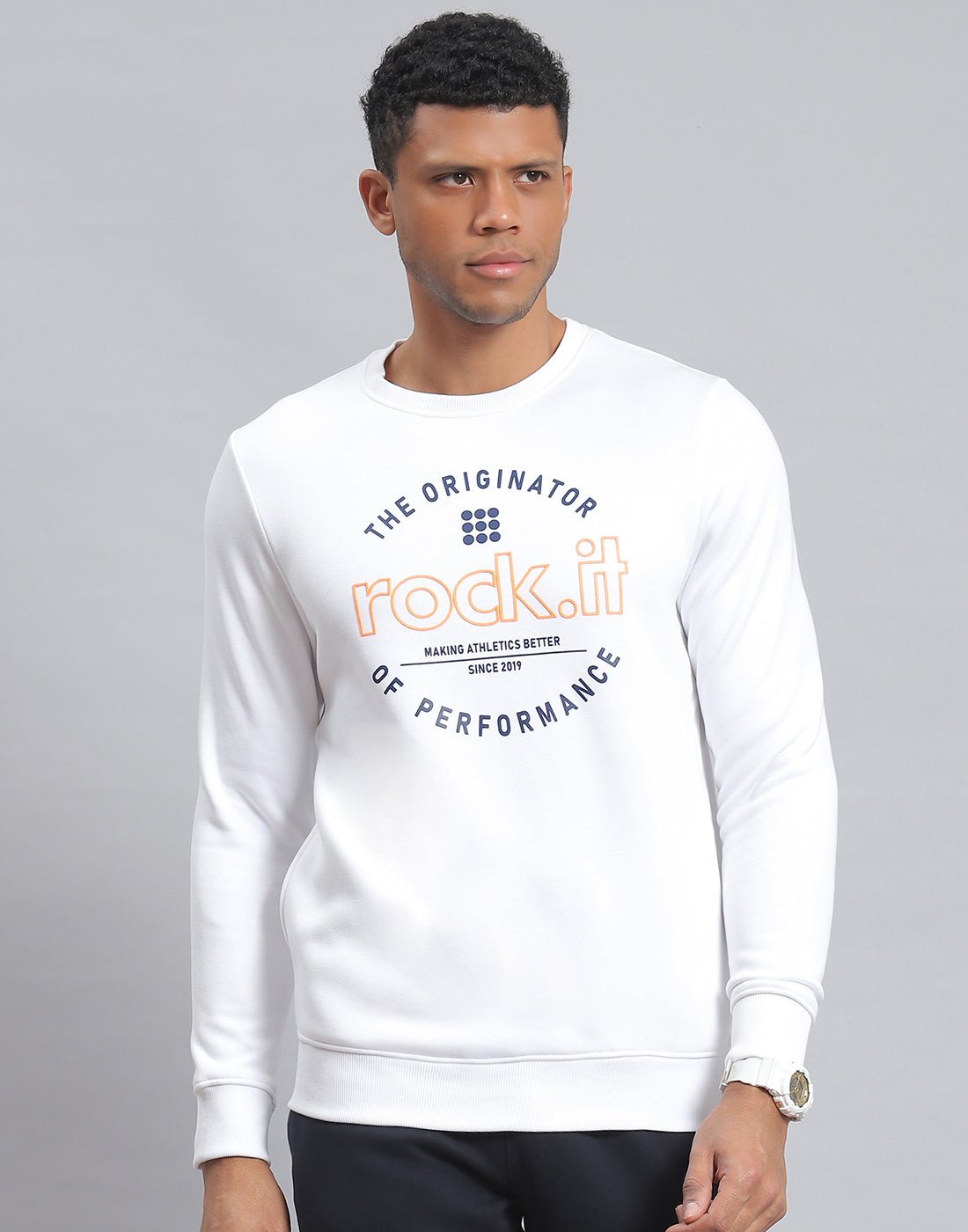 Rock.it Men White Solid Round Neck Full Sleeve Sweatshirt