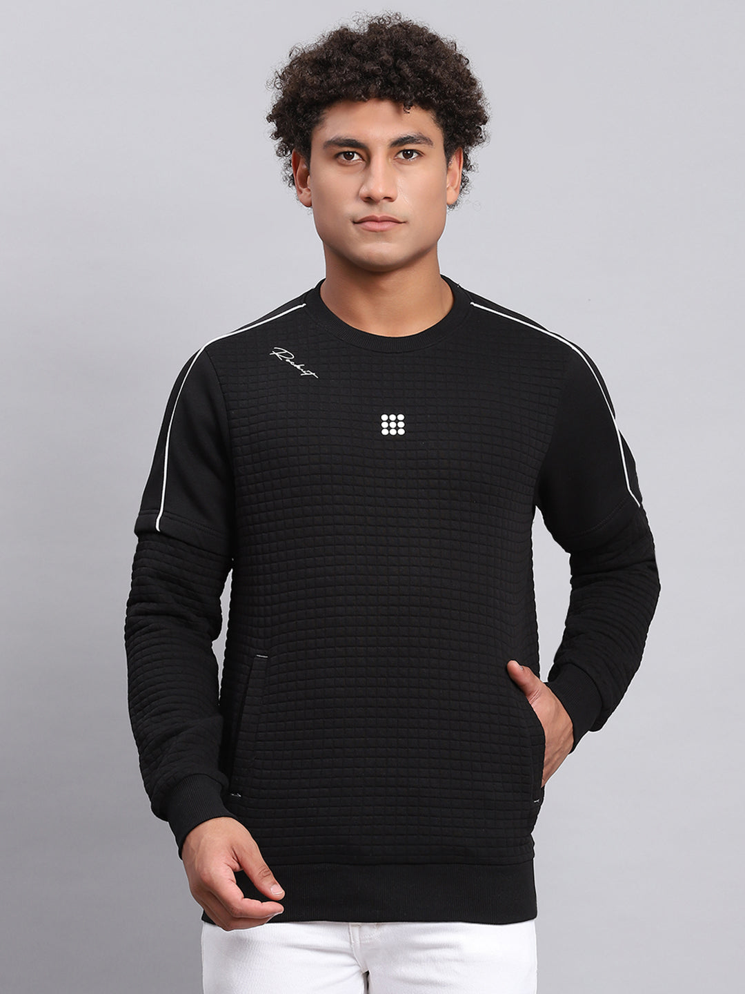 Rock.it Men Black Self Design Round Neck Full Sleeve Sweatshirt
