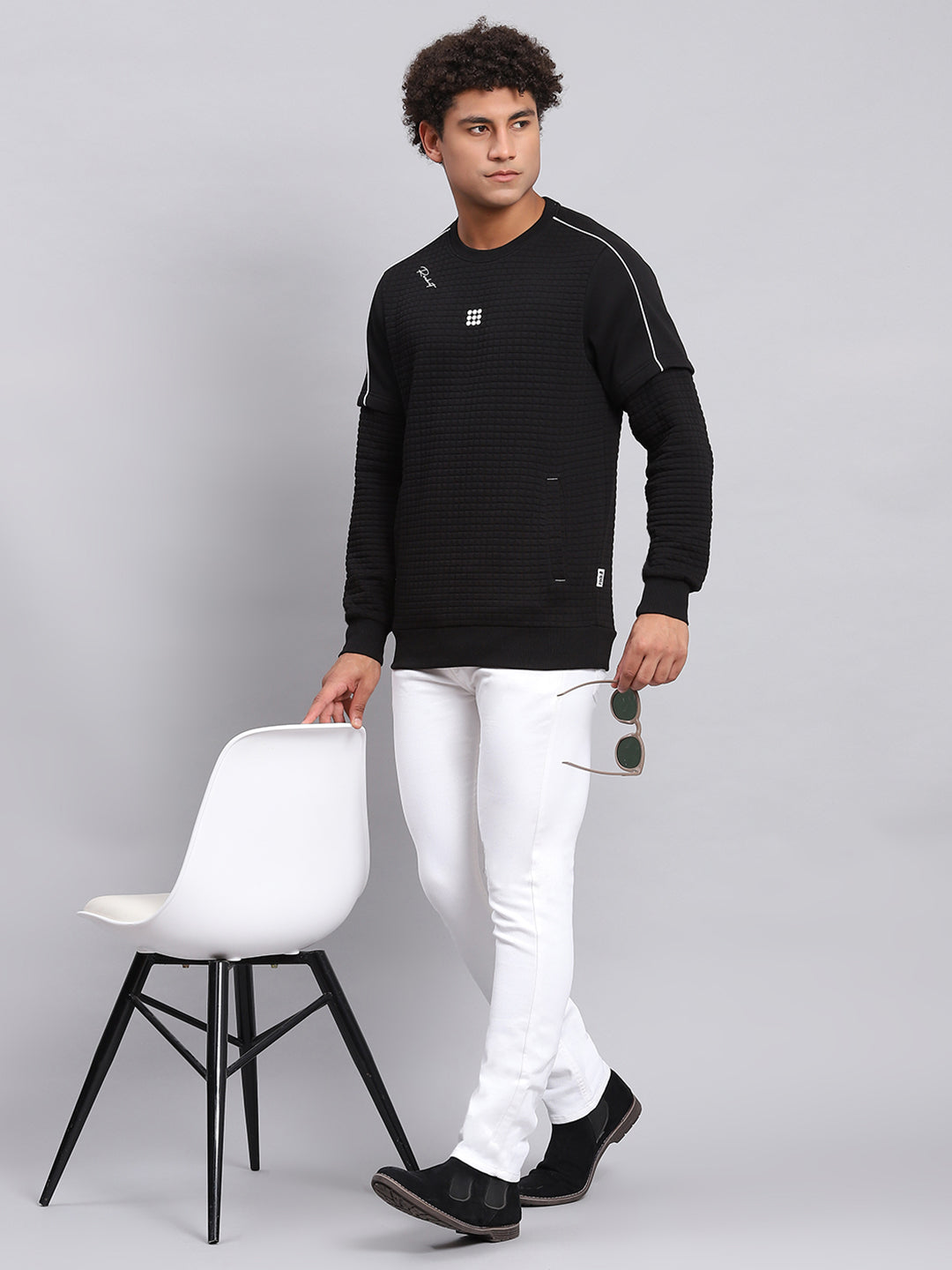 Men Black Self Design Round Neck Full Sleeve Sweatshirt