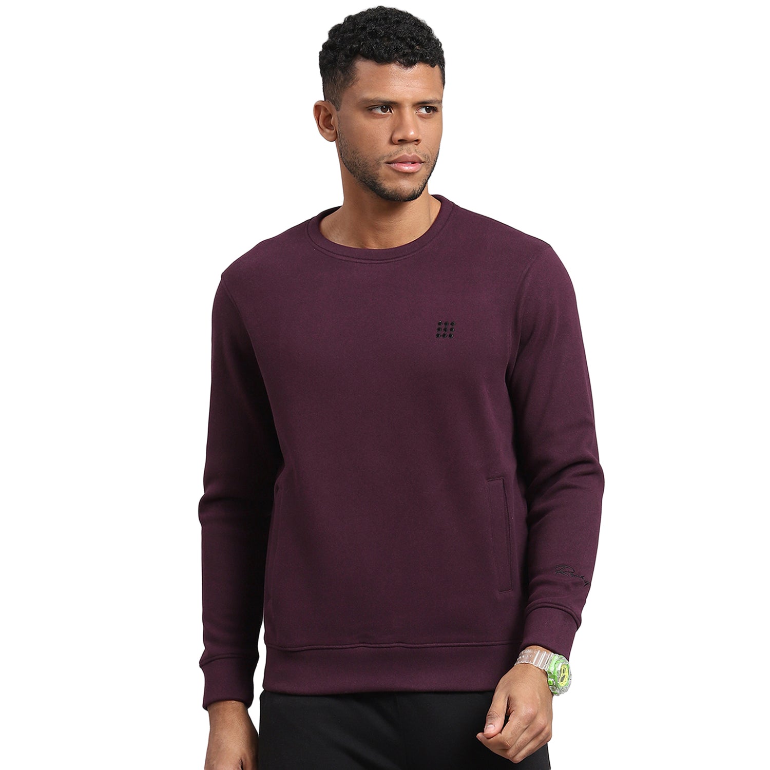 Rock.it Men Maroon Solid Round Neck Full Sleeve Sweatshirt