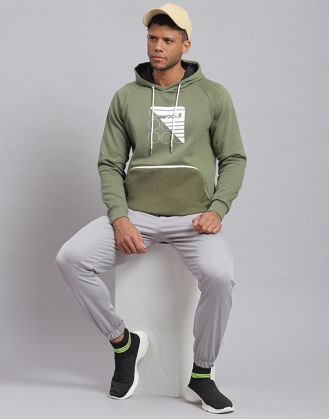 Rock.it Men Olive Printed Hooded Full Sleeve Sweatshirt