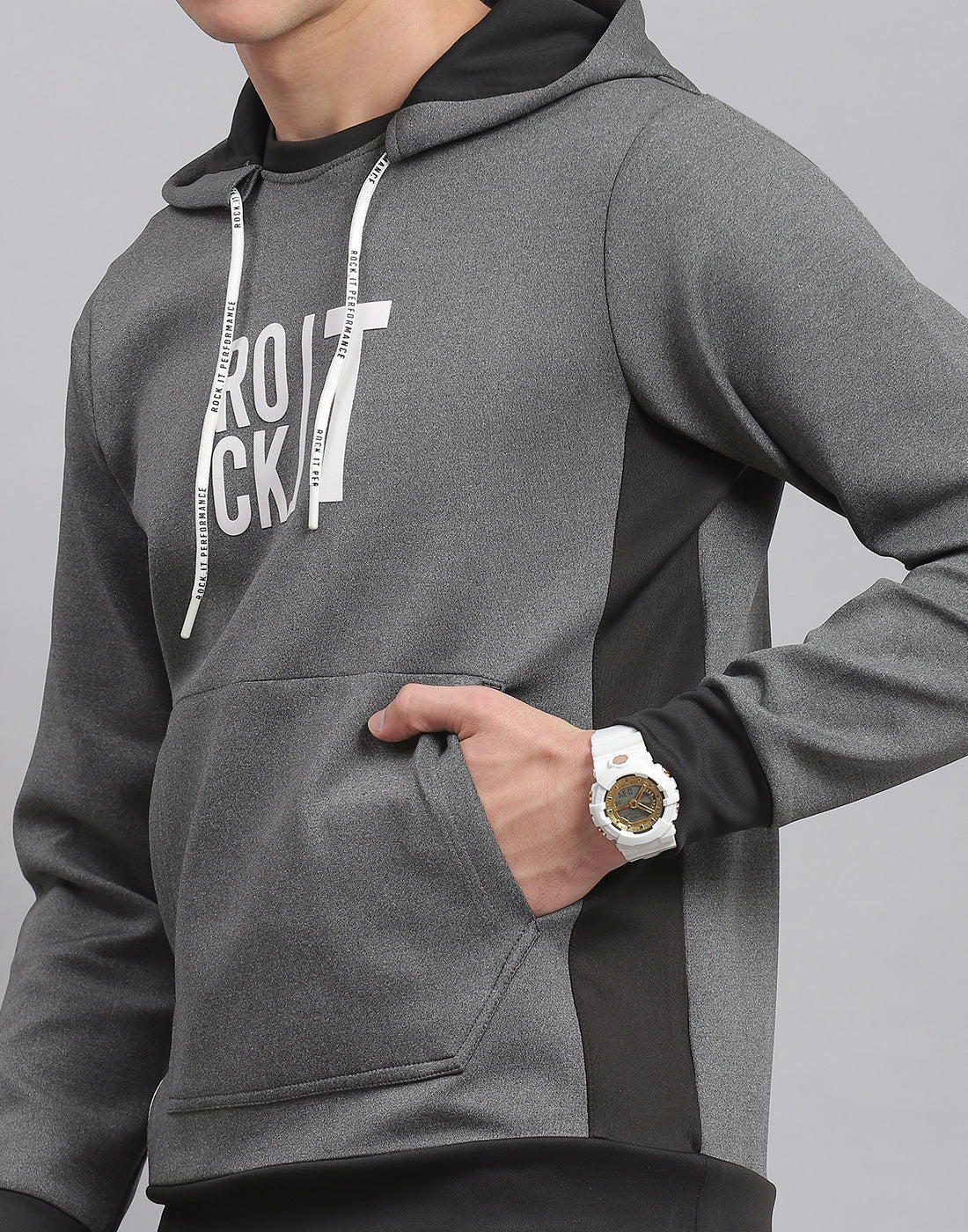 Rock.it Men Grey Solid Hooded Full Sleeve Sweatshirt