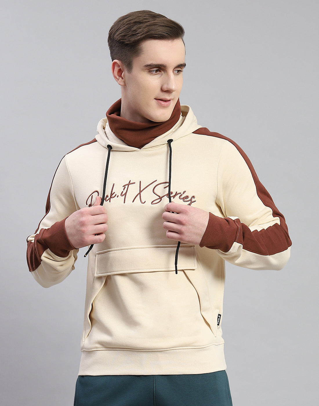 Men Cream Solid Hooded Full Sleeve Sweatshirt - Main Image