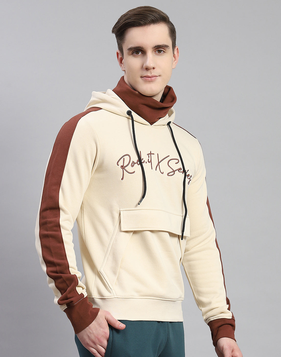Rock.it Men Cream Solid Hooded Full Sleeve Sweatshirt
