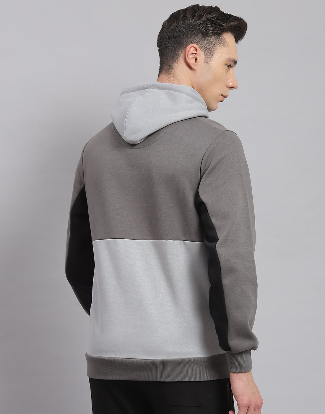 Rock.it Men Grey Solid Hooded Full Sleeve Sweatshirt