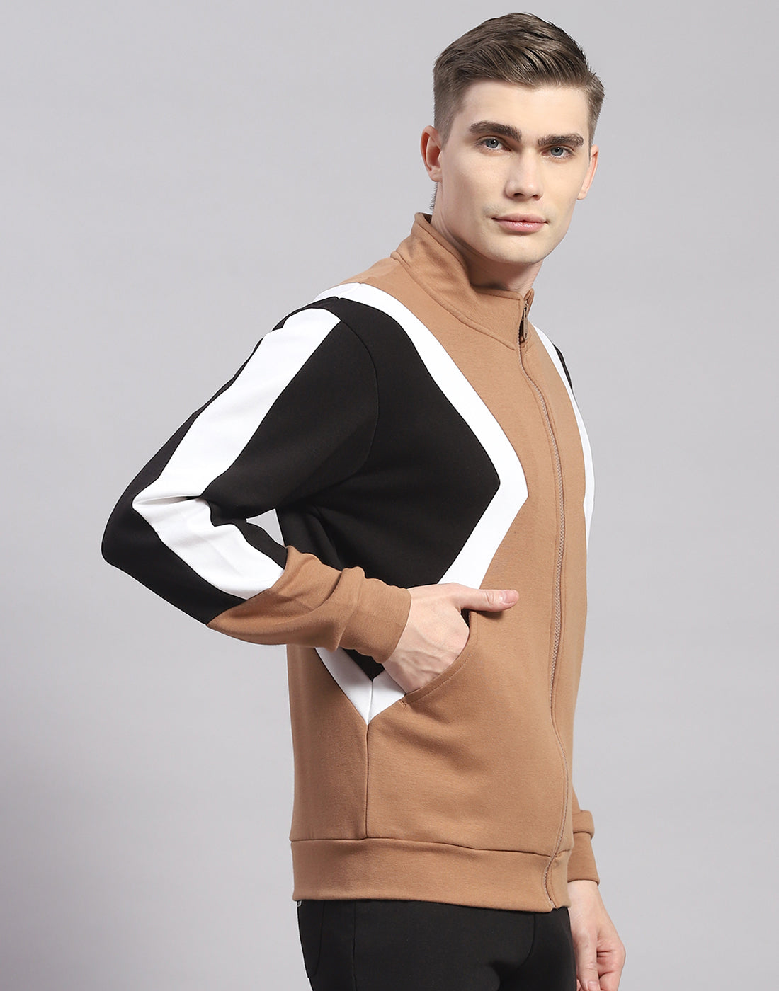 Rock.it Men Camel Brown Solid T Neck Full Sleeve Sweatshirt