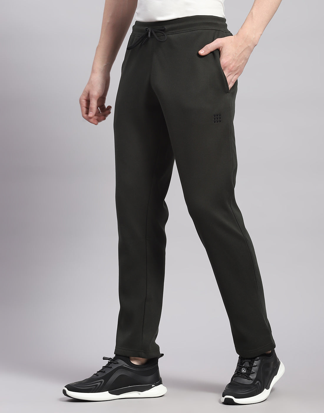 Rock.it Men Olive Solid Regular Fit Lower