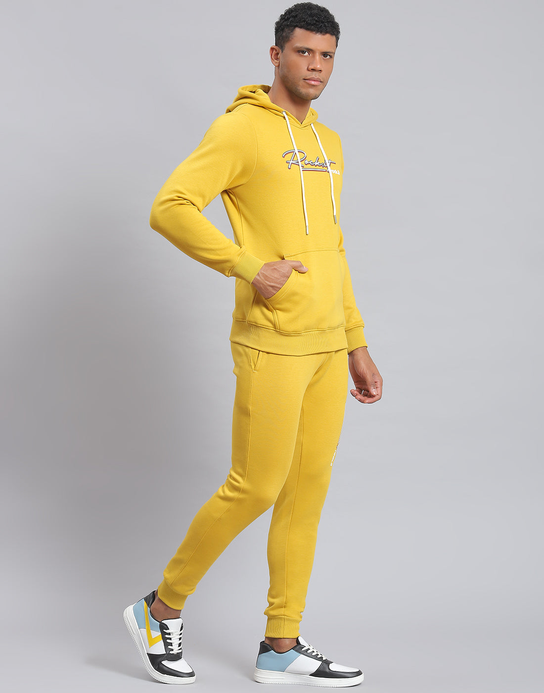 Rock.it Men Yellow Solid Hooded Full Sleeve Tracksuit