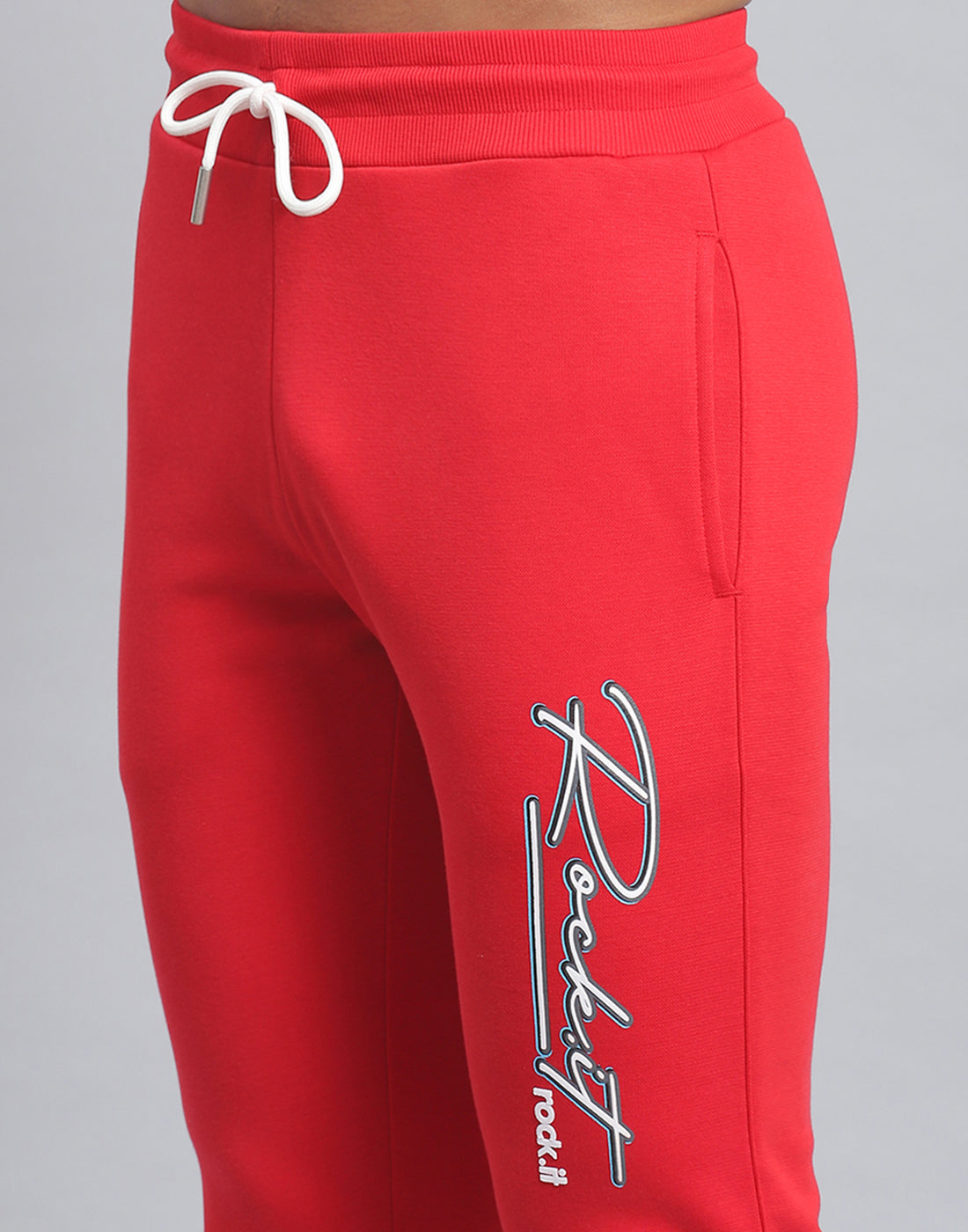 Rock.it Men Red Solid Hooded Full Sleeve Tracksuit