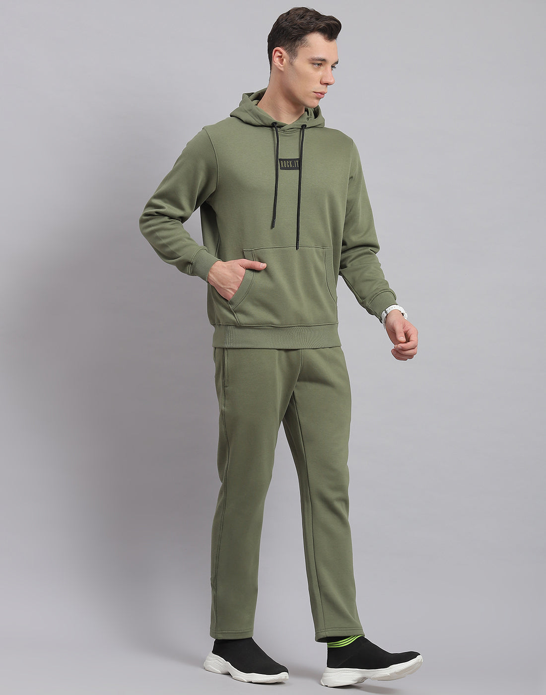 Rock.it Men Olive Solid Hooded Full Sleeve Tracksuit