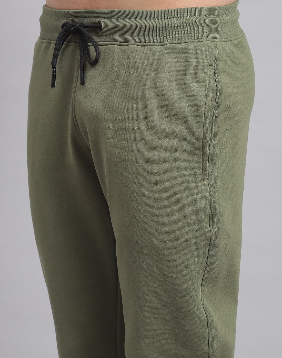 Rock.it Men Olive Solid Hooded Full Sleeve Tracksuit