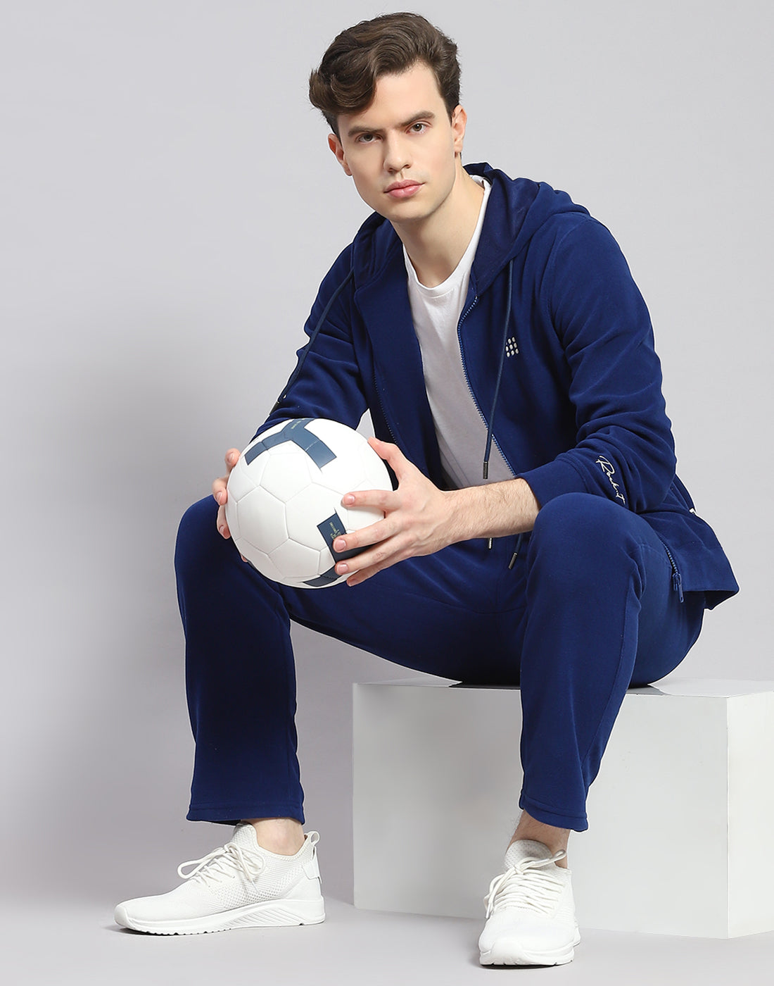 Rock.it Men Blue Solid Hooded Full Sleeve Tracksuit