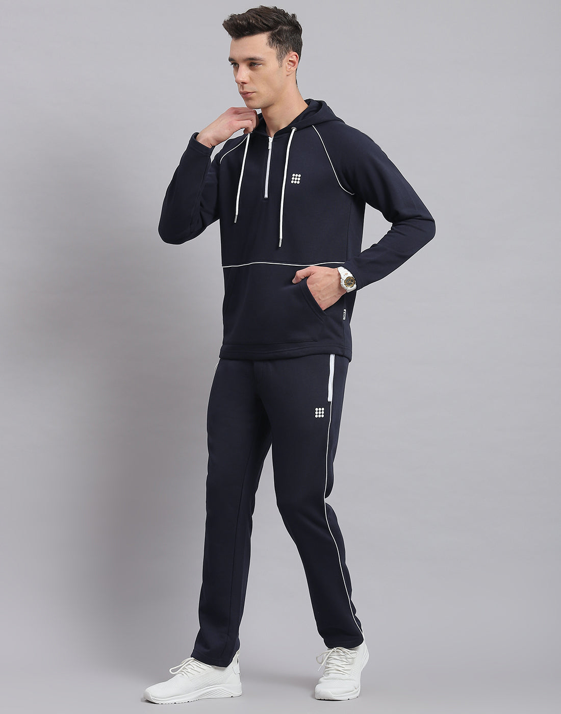Buy Men Navy Blue Solid Hooded Full Sleeve Tracksuit Online in