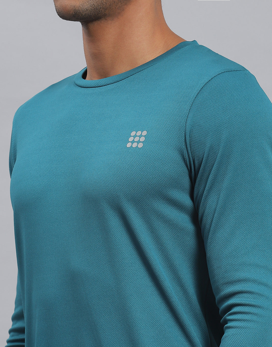 Rock.it Men Teal Blue Solid Round Neck Full Sleeve Active T-Shirt