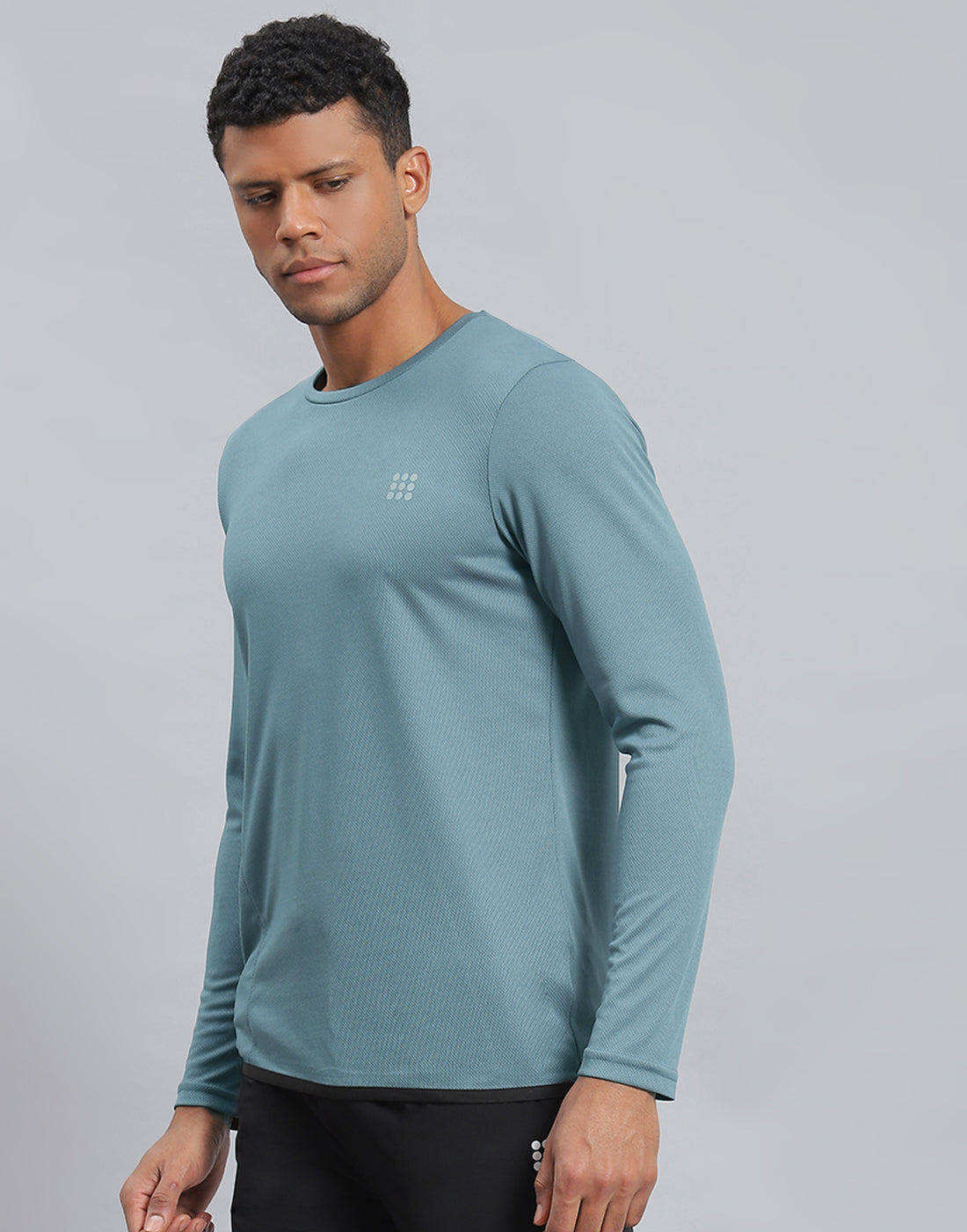 Rock.it Men Blue Solid Round Neck Full Sleeve Active T-Shirt
