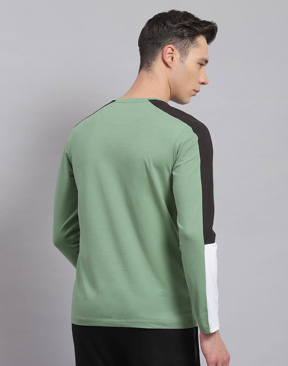 Men Green Printed Round Neck Full Sleeve Active T-Shirt